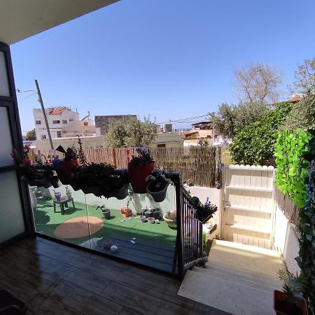 Family Master Lägenhet Nahariya Exteriör bild